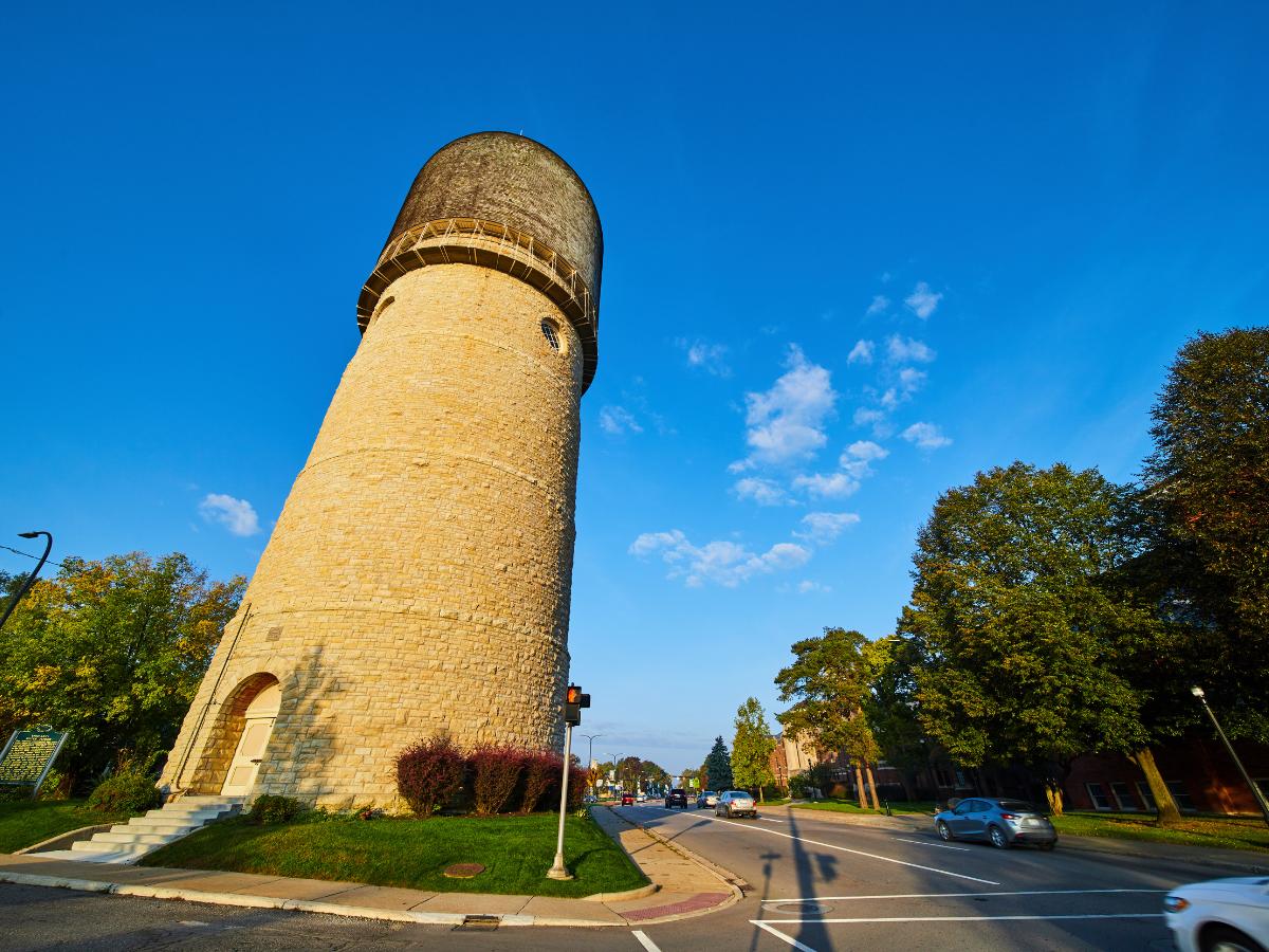 ypsi 2
