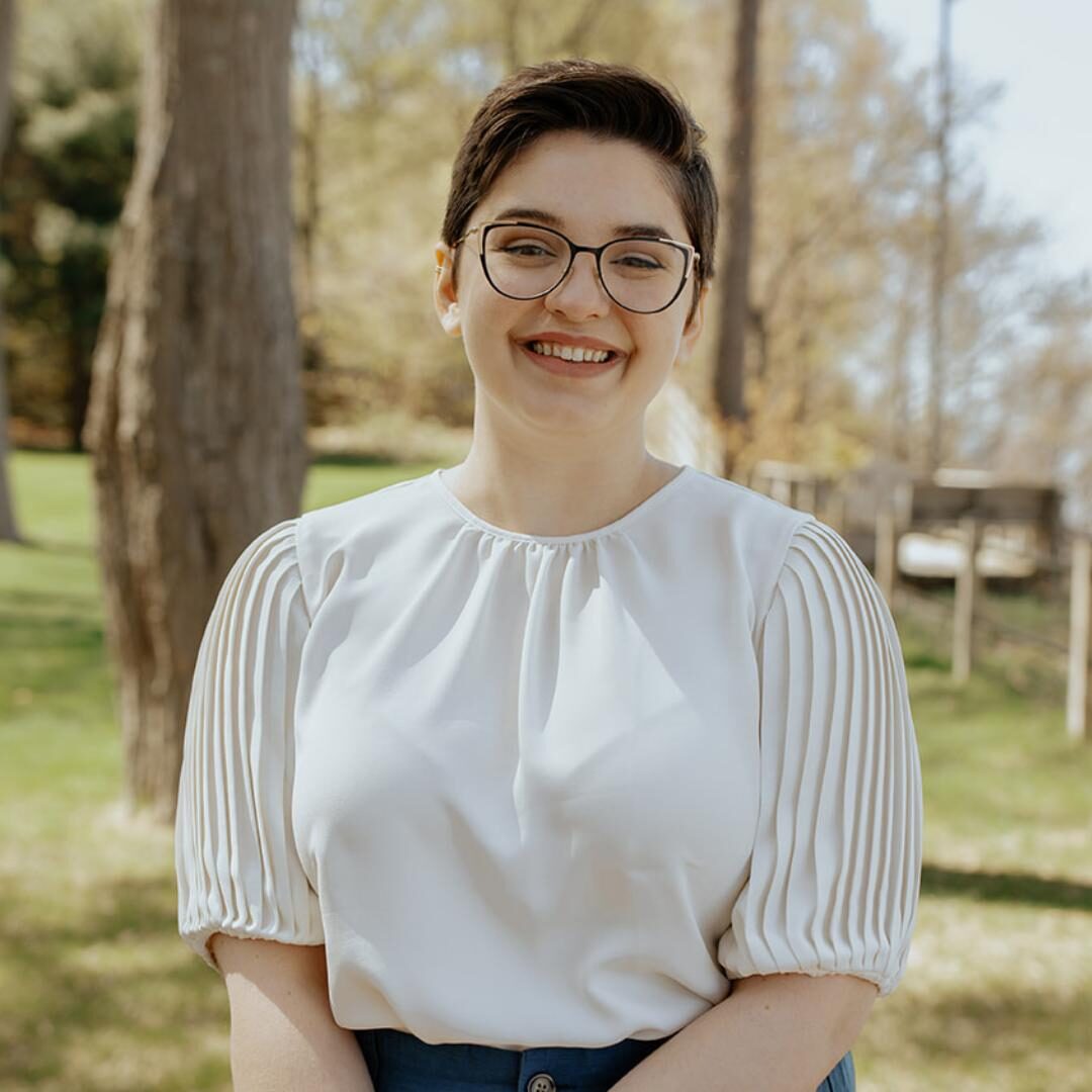 2023-headshot-square Deanna Grogan